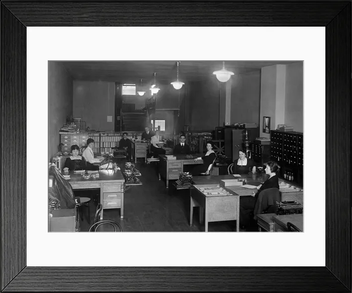 Framed Print : Office of the Underwood Typewriter Company in Washington, D.C. ca. 1910 Framed Print : Office of the Underwood Typewriter Company in Washington, D.C. ca. 1910
