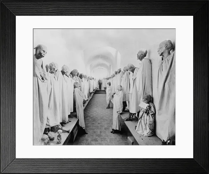 Framed Print : Mexico, mummies in the basement of a church, Mexico City, circa 1908-1919 Framed Print : Mexico, mummies in the basement of a church, Mexico City, circa 1908-1919