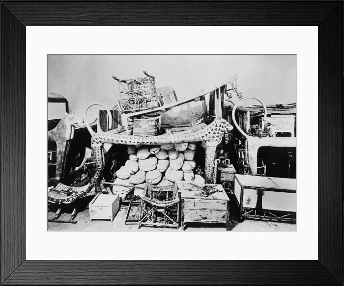 Framed Print : The tomb of King Tutankhamen contained artworks and other ritual objects to provide for the Egyptian Pharaoh's afterlife