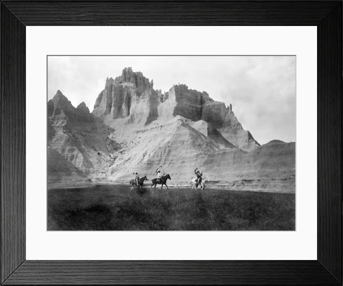 Framed Print : Entering the Badlands, Three Sioux Indians on horseback, photograph by Edward S. Curtis, 1905 Framed Print : Entering the Badlands, Three Sioux Indians on horseback, photograph by Edward S. Curtis, 1905