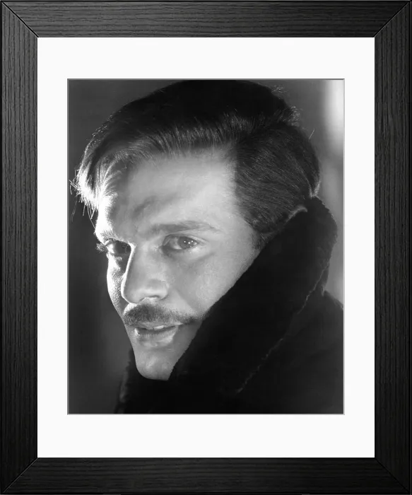 Framed Print : DOCTOR ZHIVAGO, Omar Sharif, 1965