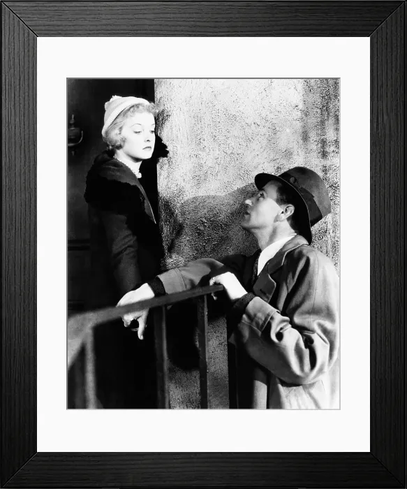 Framed Print : OF HUMAN BONDAGE, Bette Davis, Leslie Howard, 1934 Framed Print : OF HUMAN BONDAGE, Bette Davis, Leslie Howard, 1934