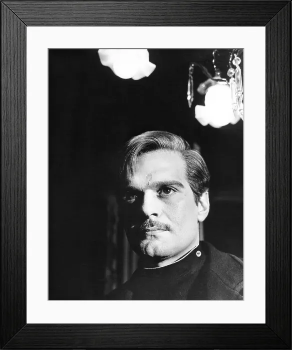 Framed Print : DOCTOR ZHIVAGO, Omar Sharif, 1965
