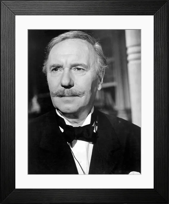 Framed Print : DOCTOR ZHIVAGO, Ralph Richardson, 1965