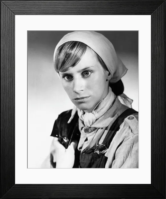 Framed Print : DOCTOR ZHIVAGO, Rita Tushingham, 1965