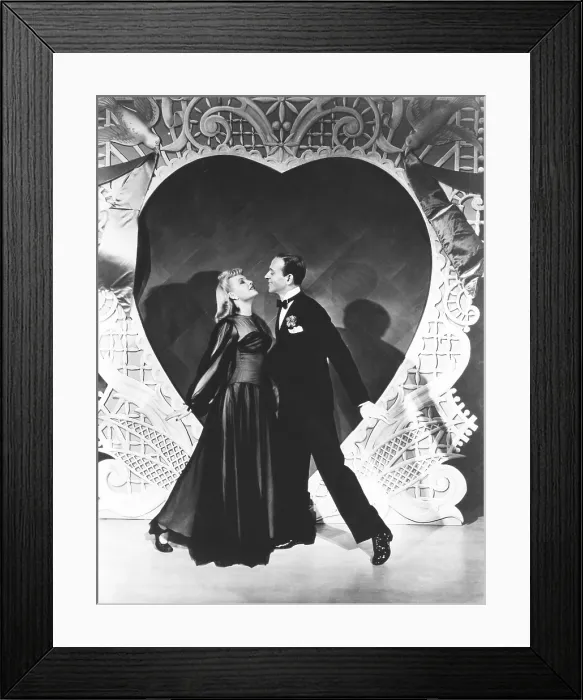 Framed Print : HOLIDAY INN, from left: Marjorie Reynolds, Fred Astaire, 1942 Framed Print : HOLIDAY INN, from left: Marjorie Reynolds, Fred Astaire, 1942
