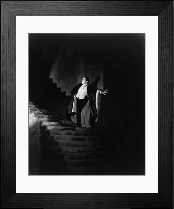 Framed Print : DRACULA, Bela Lugosi, 1931