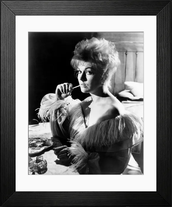 Framed Print : OF HUMAN BONDAGE, Kim Novak, 1964 Framed Print : OF HUMAN BONDAGE, Kim Novak, 1964