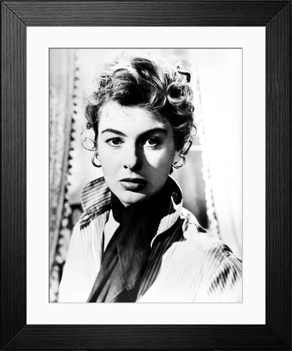 Framed Print : HELL RAIDERS OF THE DEEP, (aka I SETTE DELL'ORSA MAGGIORE), Eleonora Rossi Drago, 1953