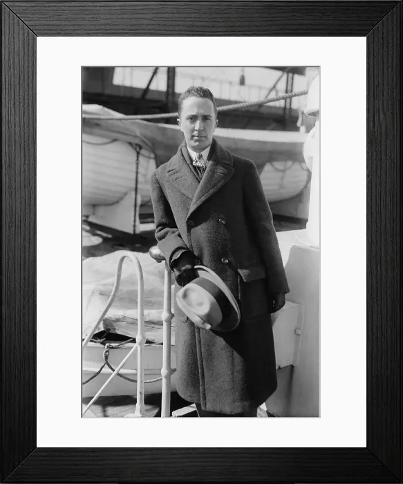 Framed Print : Norman Rockwell (1894-1978), in 1921, photographed on an ocean liner. Five years earlier, at the age of 22, he sold his first cover illustration to the Saturday Evening Post