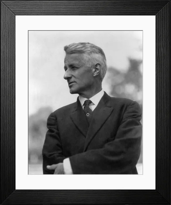 Framed Print : Maxfield Parrish (1870-1966), most popular and successful illustrator of advertisements, book and magazine covers in the first quarter of the 20th century. 1920 Framed Print : Maxfield Parrish (1870-1966), most popular and successful illustrator of advertisements, book and magazine covers in the first quarter of the 20th century. 1920