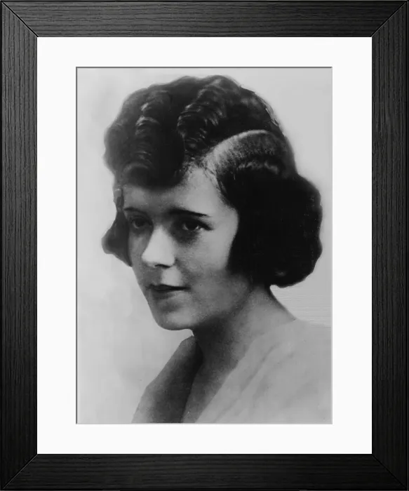 Framed Print : Clara Smith Hamon, secretary and lover to wealthy Texas oilman Jake L. Hamon, was suspected and tried for his murder; in spite of his claim the wound was self-inflicted Framed Print : Clara Smith Hamon, secretary and lover to wealthy Texas oilman Jake L. Hamon, was suspected and tried for his murder; in spite of his claim the wound was self-inflicted