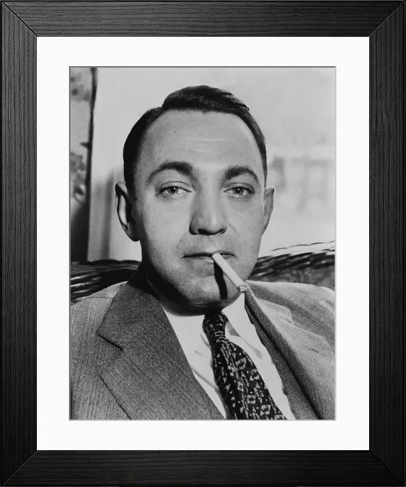 Framed Print : Dutch Schultz, born Arthur Flegenheimer (1902-1935), New York mobster, in 1935 Framed Print : Dutch Schultz, born Arthur Flegenheimer (1902-1935), New York mobster, in 1935