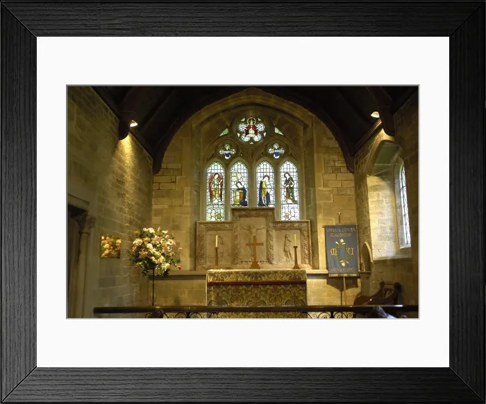 Framed Print : UNITED KINGDOM. Lower Slaughter. Cotswolds region. Church of Saint Mary. - Rafa Perez / Iberfoto / Everett Collection (183668)**US SALES ONLY**
