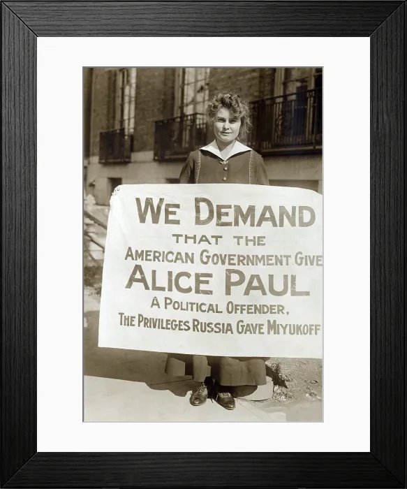 Framed Print : Suffragette Lucy Branham protesting Alice Paul's arrest and incarceration for picketing the WHite House. ca. Oct 1917 Framed Print : Suffragette Lucy Branham protesting Alice Paul's arrest and incarceration for picketing the WHite House. ca. Oct 1917