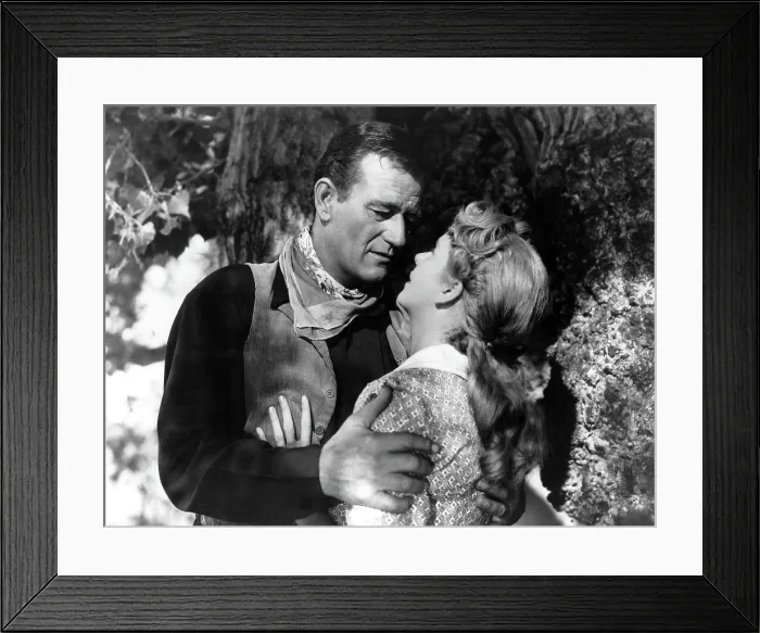 Framed Print : HONDO, John Wayne, Geraldine Page, 1953 Framed Print : HONDO, John Wayne, Geraldine Page, 1953