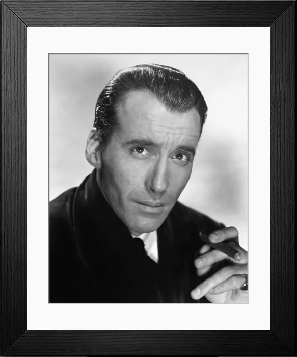 Framed Print : THE HOUND OF THE BASKERVILLEs, Christopher Lee, 1959