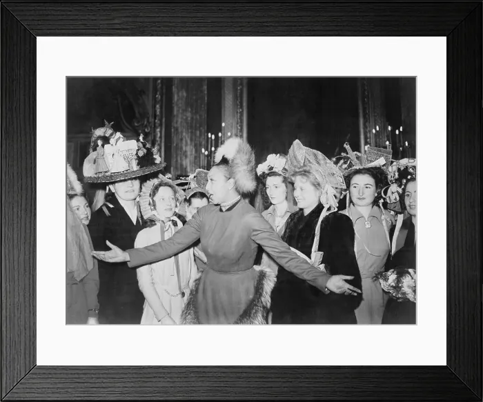 Framed Print : Josephine Baker (1906-1975), surrounded by women wearing elaborate hats, during activities relating to the French Gratitude Train, when gifts and artworks