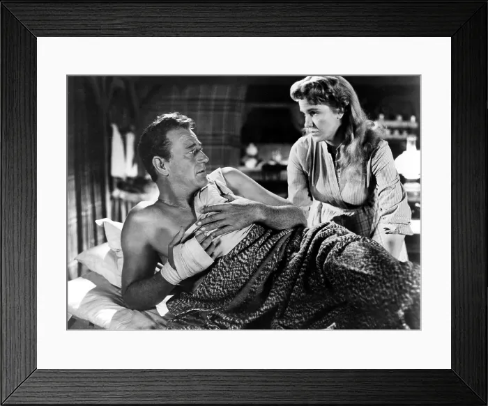 Framed Print : HONDO, John Wayne, Geraldine Page, 1953