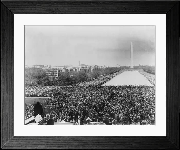 Framed Print : Marian Anderson (1897-1993), (lower left), during her historic concert on the steps of the Lincoln Memorial, singing to a crowd of thousands on Easter Day, April 9, 1939