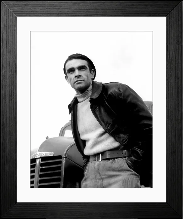 Framed Print : HELL DRIVERS, Sean Connery, 1957 Framed Print : HELL DRIVERS, Sean Connery, 1957