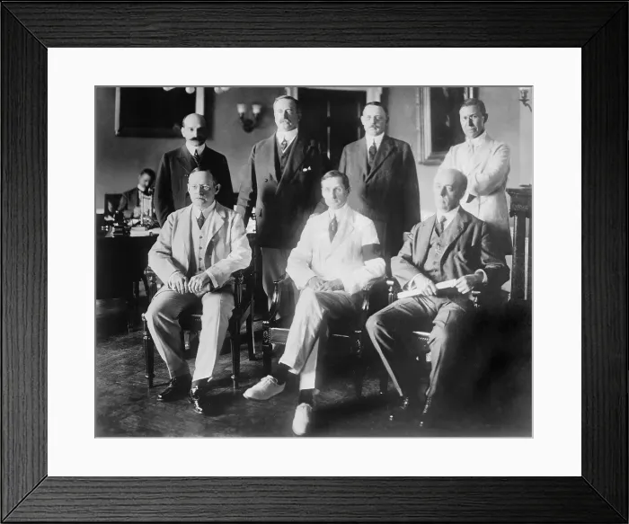 Framed Print : William McAdoo served as the first Chairman of the Federal Reserve Board. Photo shows the McAdoo with the Federal Reserve Board of Governors: P. Warburg, J.S. Williams, W.G Framed Print : William McAdoo served as the first Chairman of the Federal Reserve Board. Photo shows the McAdoo with the Federal Reserve Board of Governors: P. Warburg, J.S. Williams, W.G