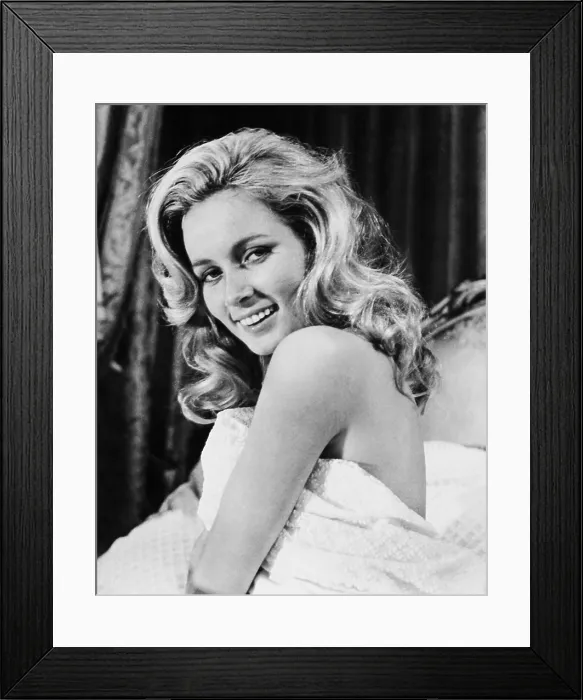 Framed Print : HELLO-GOODBYE, Genevieve Gilles, 1970, TM & Copyright 20th Century Fox Film Corp. / courtesy Everett Collection Framed Print : HELLO-GOODBYE, Genevieve Gilles, 1970, TM & Copyright 20th Century Fox Film Corp. / courtesy Everett Collection