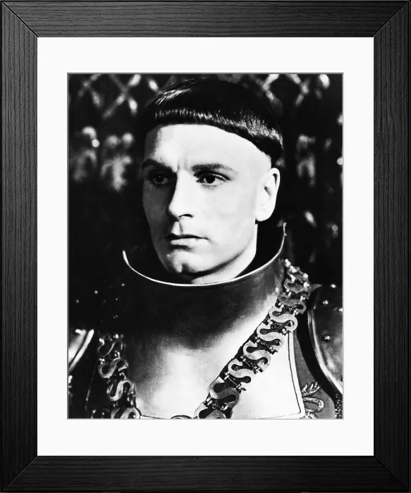 Framed Print : HENRY V, Laurence Olivier, 1944