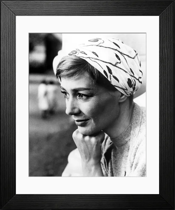 Framed Print : HIROSHIMA MON AMOUR, Emmanuelle Riva, 1959