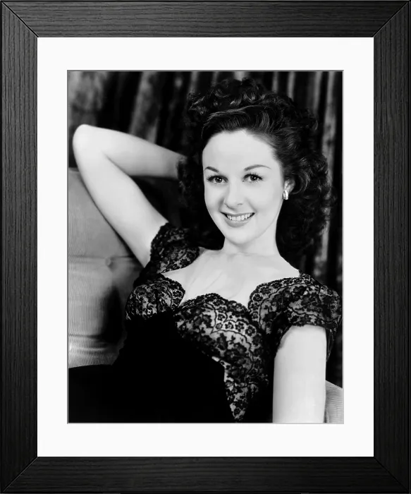 Framed Print : HIT PARADE OF 1943, (aka CHANGE OF HEART), Susan Hayward, 1943