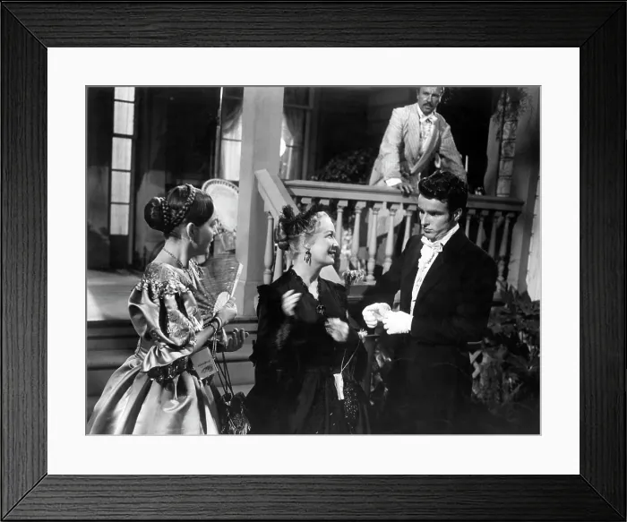 Framed Print : THE HEIRESS, Olivia De Havilland, Miriam Hopkins, Ralph Richardson, Montgomery Clift, 1949