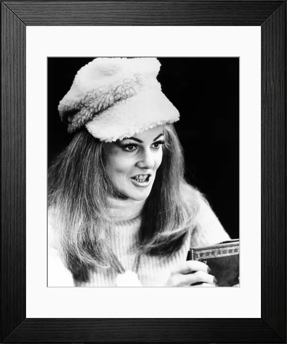 Framed Print : THE HAPPY HOOKER, Lynn Redgrave, 1975