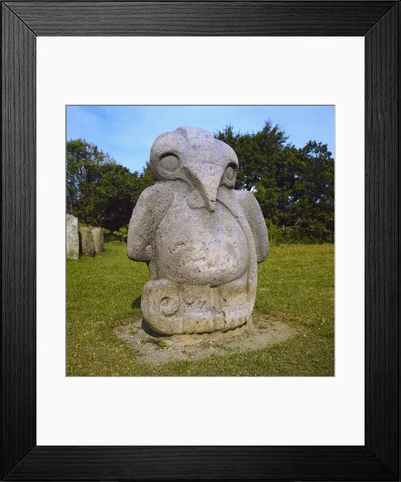 Framed Print : COLOMBIA. HUILA. San Agustin. Alto de los Idolos Archaeological Park. Figure of eagle and snake, of the pre-Colmbian culture of San Agustin (4th c. BC). Pre-Columbian art Framed Print : COLOMBIA. HUILA. San Agustin. Alto de los Idolos Archaeological Park. Figure of eagle and snake, of the pre-Colmbian culture of San Agustin (4th c. BC). Pre-Columbian art