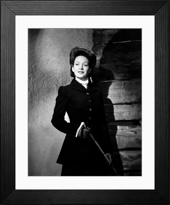 Framed Print : THE LOVES OF JOANNA GODDEN, Jean Kent, 1947