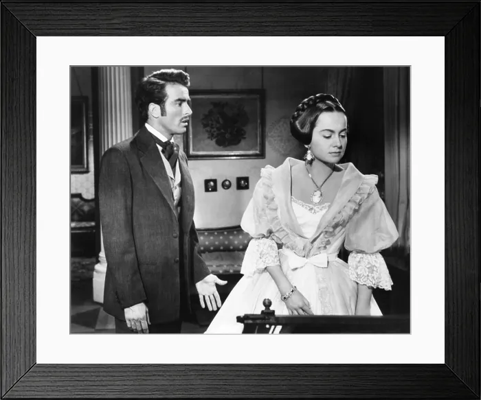 Framed Print : THE HEIRESS, from left, Montgomery Clift, Olivia de Havilland, 1949