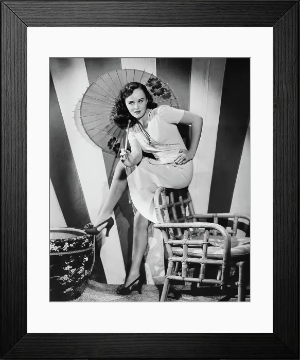 Framed Print : HOLD BACK THE DAWN, Paulette Goddard, 1941