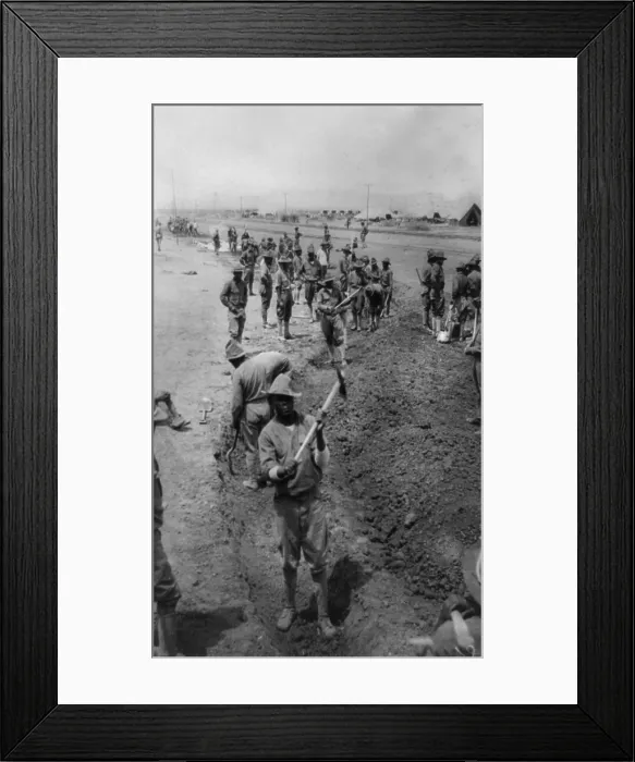 Framed Print : The Mexican War, African American soldiers digging a ditch, original title: With the U.S