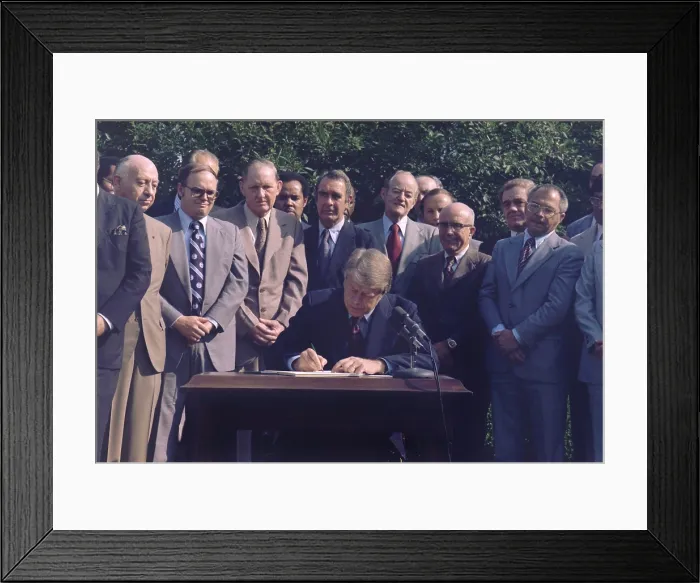 Framed Print : Jimmy Carter signs Youth Employment Bill into law on August 5 1977 Framed Print : Jimmy Carter signs Youth Employment Bill into law on August 5 1977