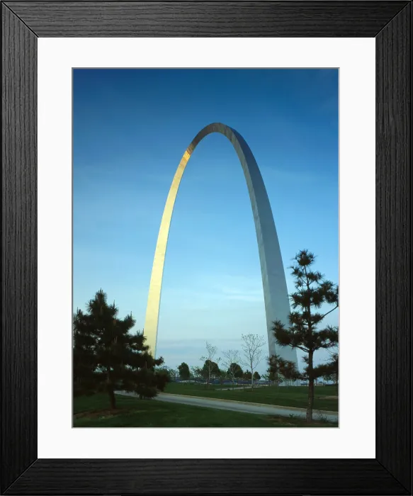 Framed Print : The Gateway Arch. Jefferson National Expansion Memorial. St. Louis, Missouri. 1947 design, 1963-1966 construction. Photo ca. 1986
