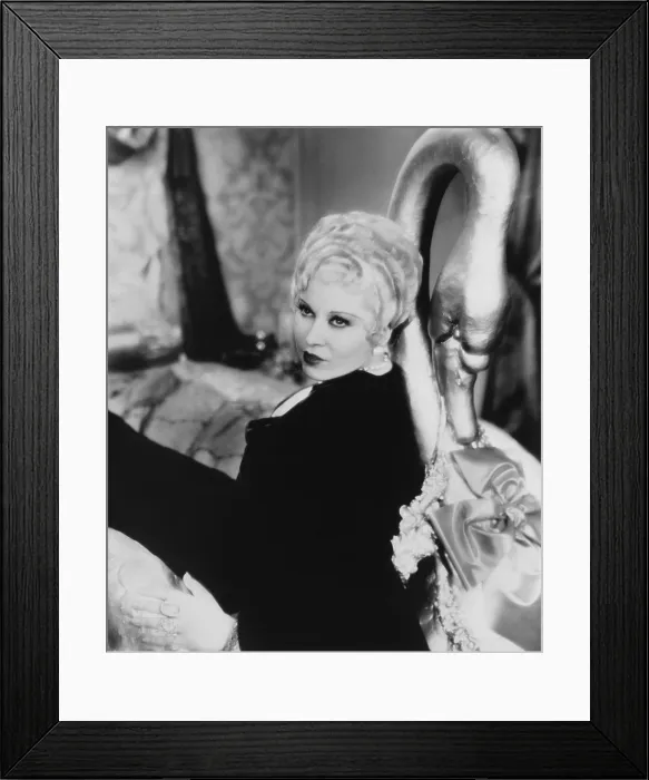 Framed Print : SHE DONE HIM WRONG, Mae West, 1933