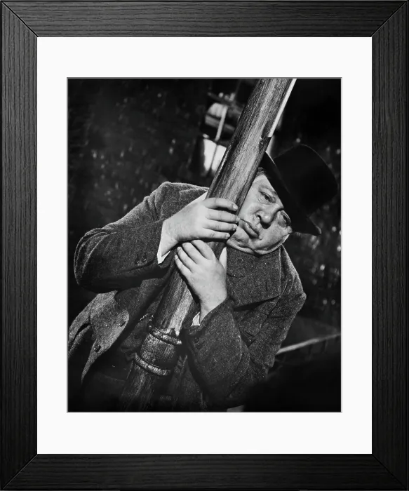 Framed Print : HOBSON'S CHOICE, Charles Laughton, 1954 Framed Print : HOBSON'S CHOICE, Charles Laughton, 1954