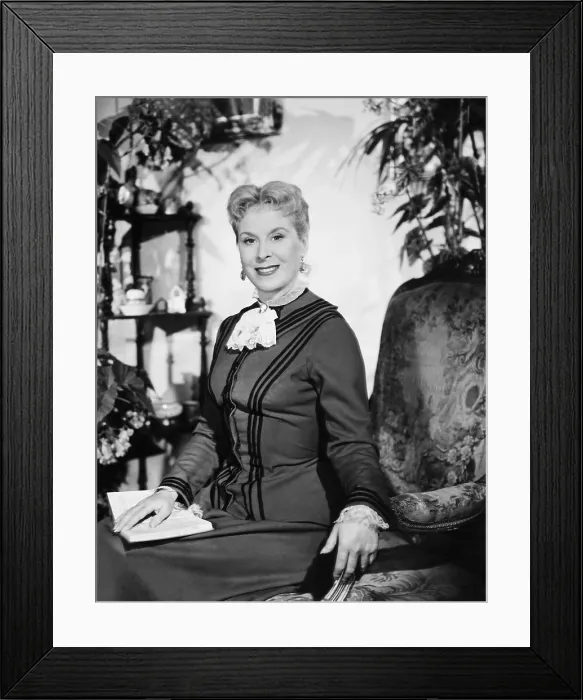 Framed Print : HOBSON'S CHOICE, Brenda de Banzie, 1954 Framed Print : HOBSON'S CHOICE, Brenda de Banzie, 1954