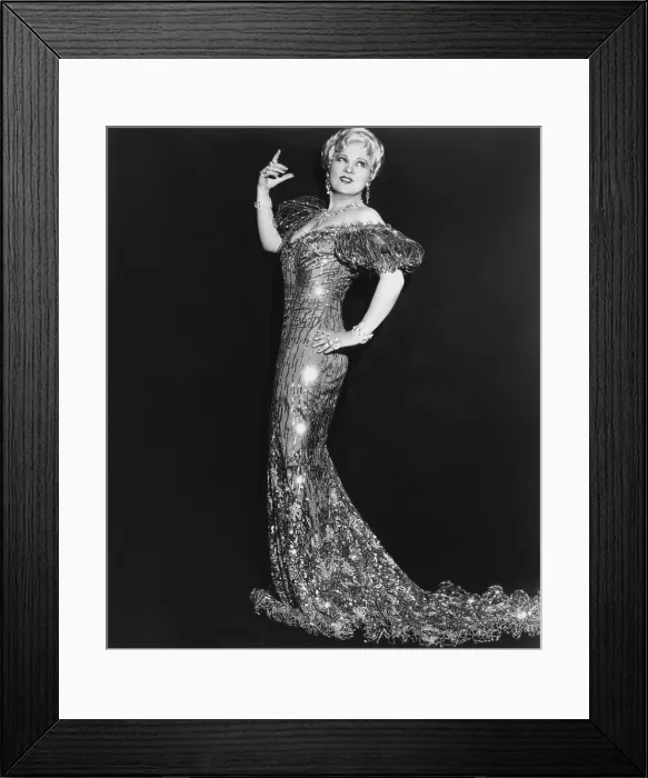 Framed Print : SHE DONE HIM WRONG, Mae West, 1933