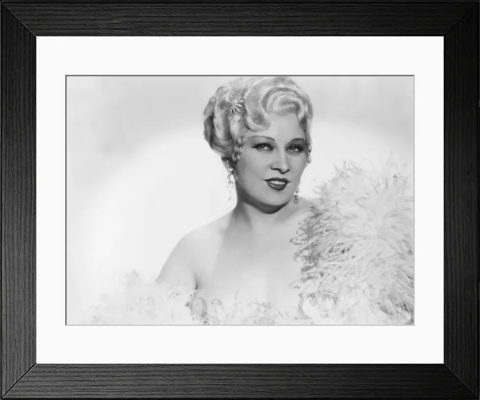 Framed Print : SHE DONE HIM WRONG, Mae West, 1933