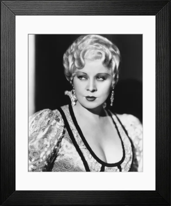 Framed Print : SHE DONE HIM WRONG, Mae West, 1933