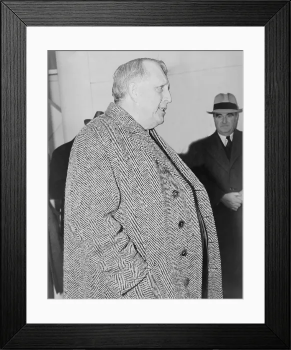 Framed Print : William Randolph Hearst, Sr. (1863-1951), returning from Europe in 1936