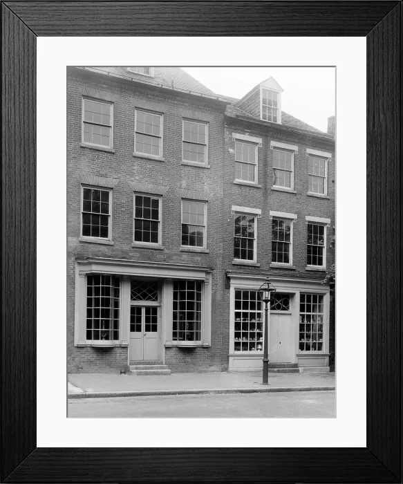 Framed Print : Apothecary Shop, founded ca. 1795. Alexandria, Virginia Framed Print : Apothecary Shop, founded ca. 1795. Alexandria, Virginia