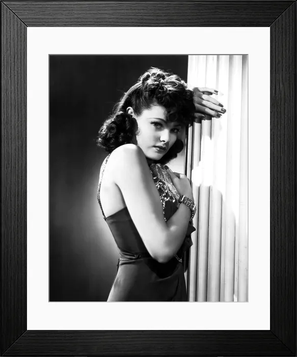 Framed Print : THE SHANGHAI GESTURE, Gene Tierney, 1941 Framed Print : THE SHANGHAI GESTURE, Gene Tierney, 1941