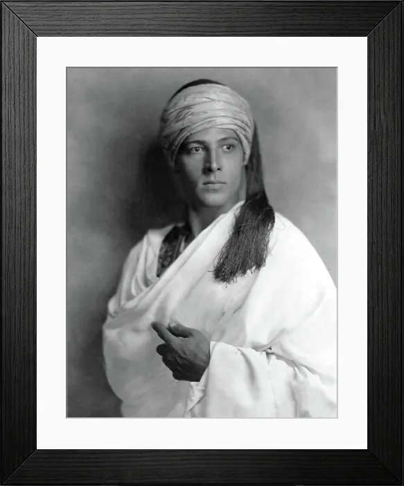 Framed Print : SHEIK, Rudolph Valentino, 1921, portrait