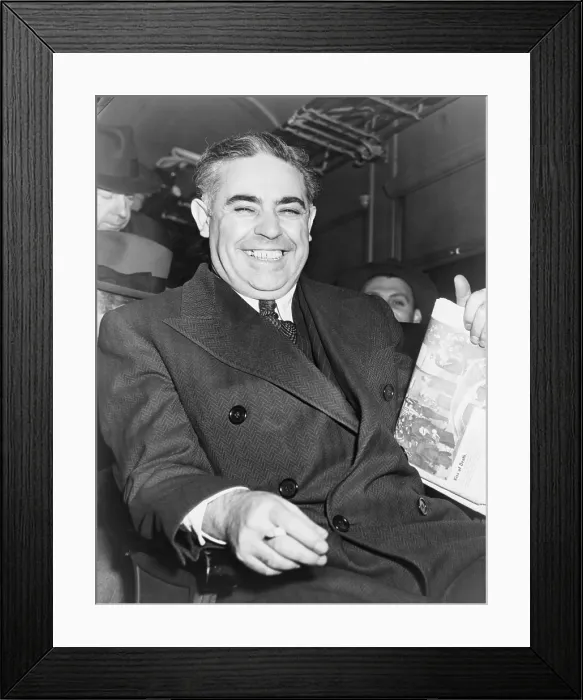 Framed Print : Louis Capone (1896-1944), hitman of Murder, Inc. smiling after his conviction for the 1936 murder of Joseph Rosen Framed Print : Louis Capone (1896-1944), hitman of Murder, Inc. smiling after his conviction for the 1936 murder of Joseph Rosen